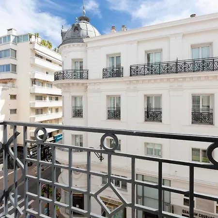 Cosy 27 M2 In Rue D'antibes And Croisette * Cannes