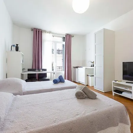 Apartment Cosy 27 M2 In Rue D'antibes And Croisette